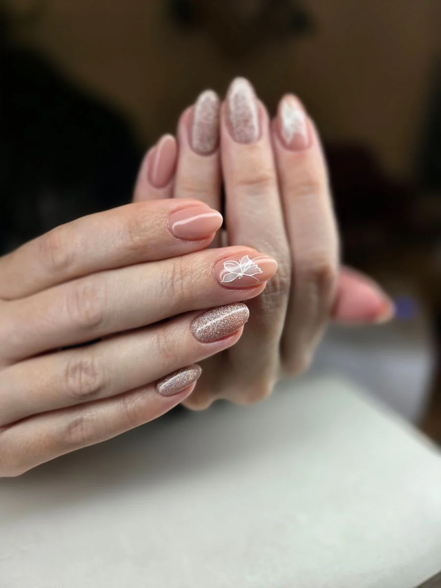 Artistic nail styling